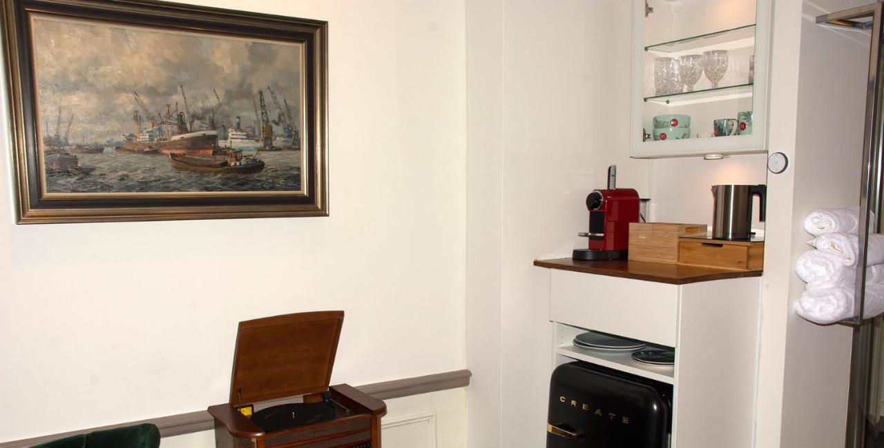 B&B Belle Chambre - Luxe In Art Deco Stijl Dordrecht Ngoại thất bức ảnh